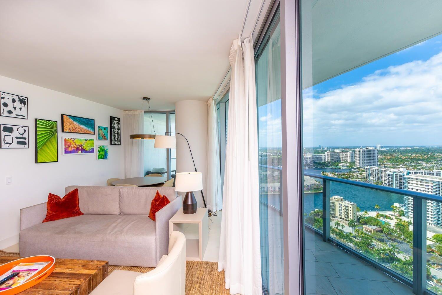 Lyfe Resort & Residences Beverley Beach Exterior foto